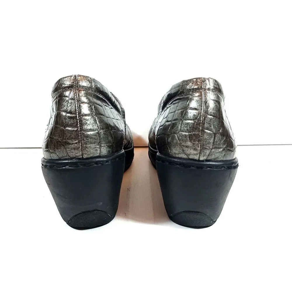 Nurse Mates Pillowtop Womens Bronze Croc Slip On Clogs Shoes Size 9M